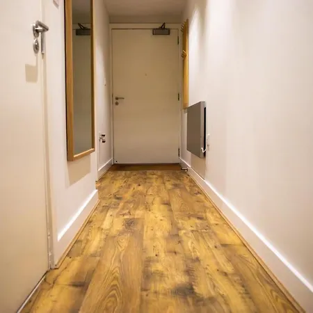 Stylish Centre Living