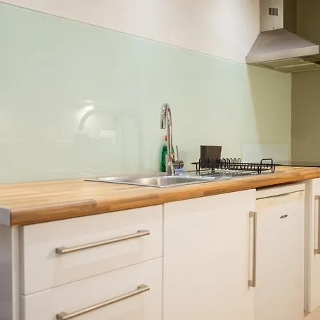 Stylish Centre Living Apartment *
