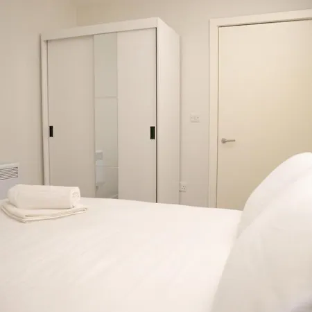 Stylish Centre Living * Leeds (West Yorkshire)