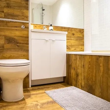 Stylish Centre Living Leeds (West Yorkshire)